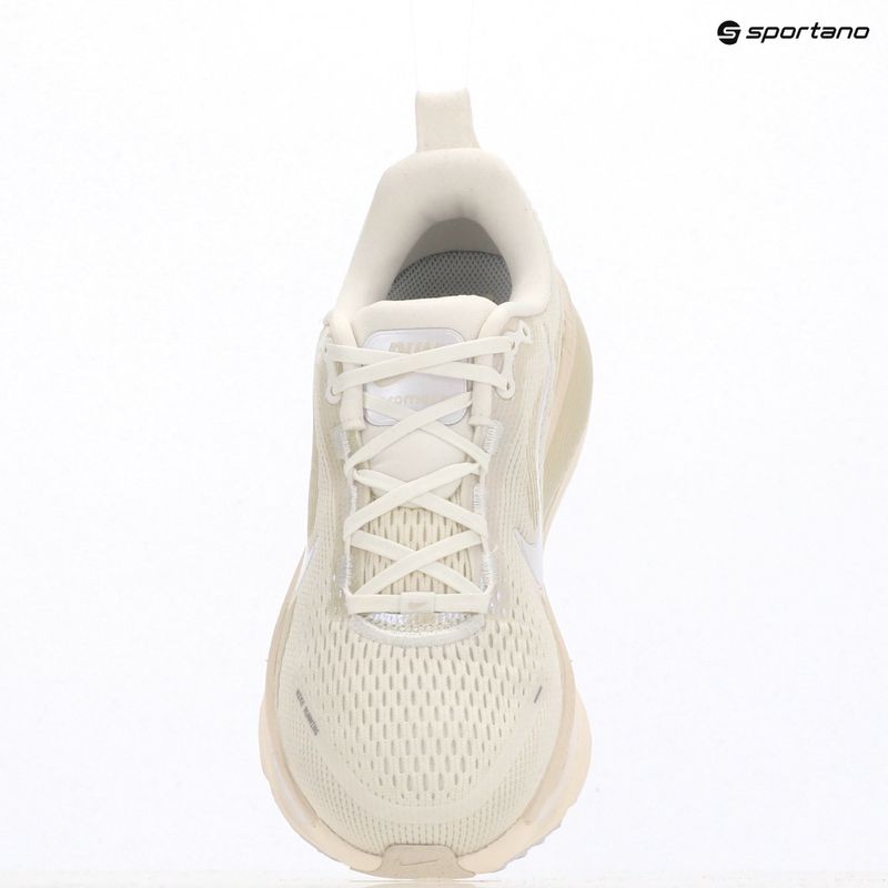 Дамски обувки за бягане Nike Vomero 18 ESS summit white/chalk/sea glass/white 19