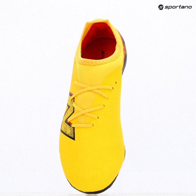 Детски футболни обувки New Balance Furon Team V8 FG punch yellow/black 100/fire cracker 9