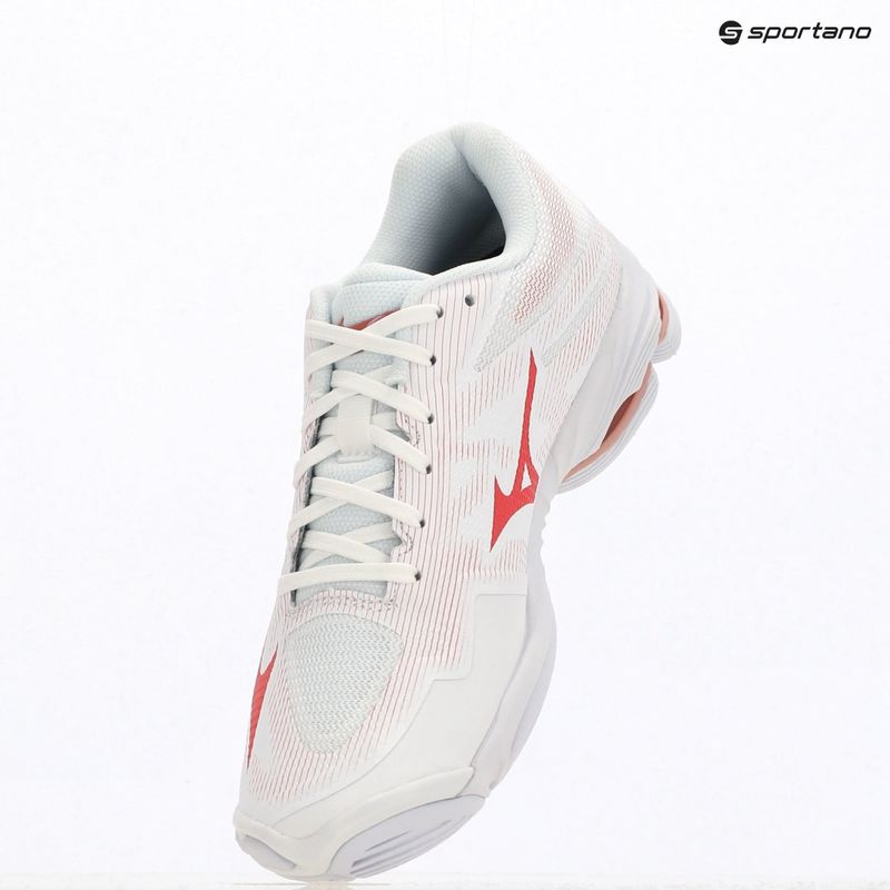 Дамски волейболни обувки Mizuno Wave Lightning Pro white/rose elegance/lava falls 12