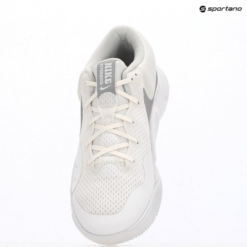Обувки за волейбол Nike Hyperquick Court Flight white/photon dust/metallic silver 9