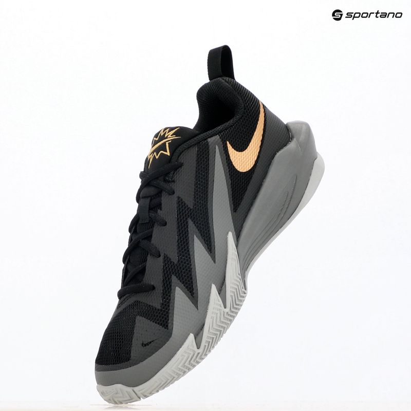Детски обувки Nike S.T. Dynamite black/wolf grey/smoke grey/metallic gold 9