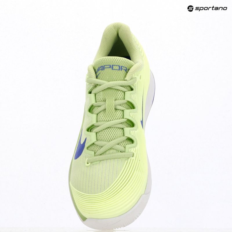 Дамски обувки за тенис Nike Vapor 12 Light liquid lime/white/volt tint/sapphire 19
