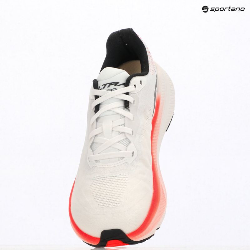 Дамски обувки за бягане Altra Experience Flow 3 white/coral 16