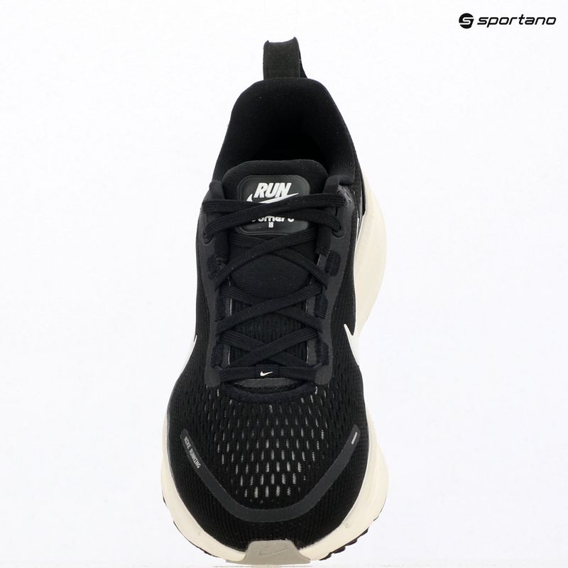 Дамски маратонки за бягане Nike Vomero 18 Wide черно/кокосово мляко/бяло върхово ниво 9