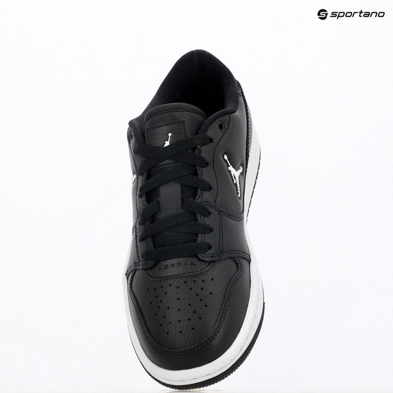 Детски обувки Nike Jordan Court Connect Low black/white 19
