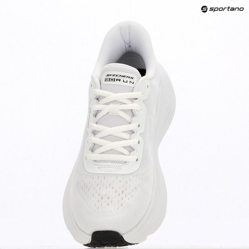 Дамски обувки SKECHERS Max Cushioning Endeavour Hallandale white 11