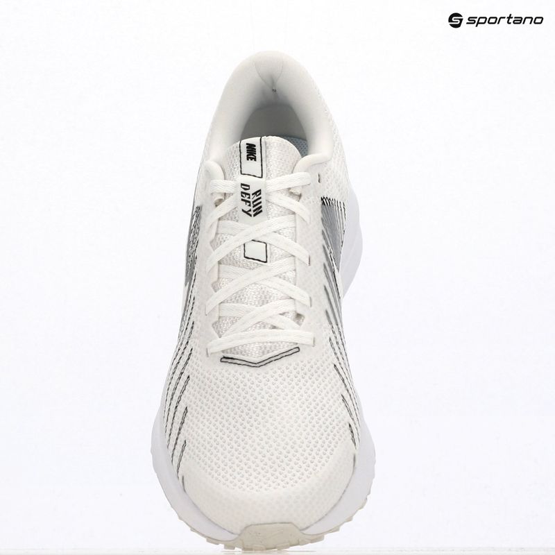Мъжки обувки за бягане Nike Run Defy summit white/white/black/metallic silver 7