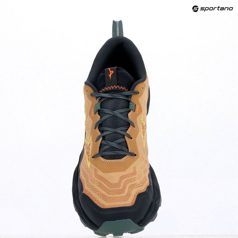 Мъжки обувки за бягане Mizuno Wave Daichi 9 sunburn/fortune yellow/north atlantic 4