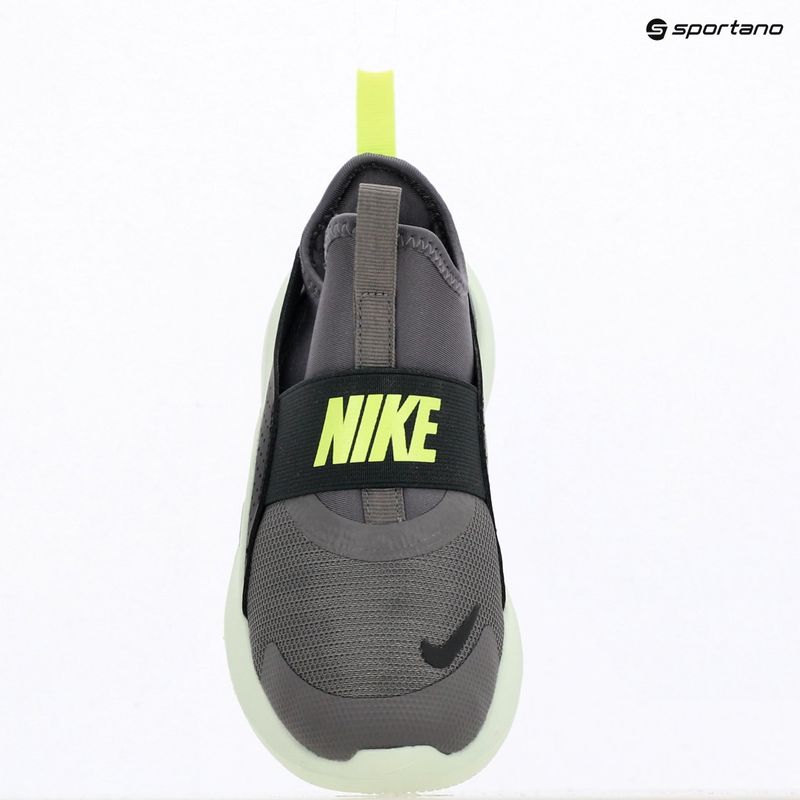 Детски обувки Nike Flex Runner 4 pencil point/black/volt ice/anthracite 6