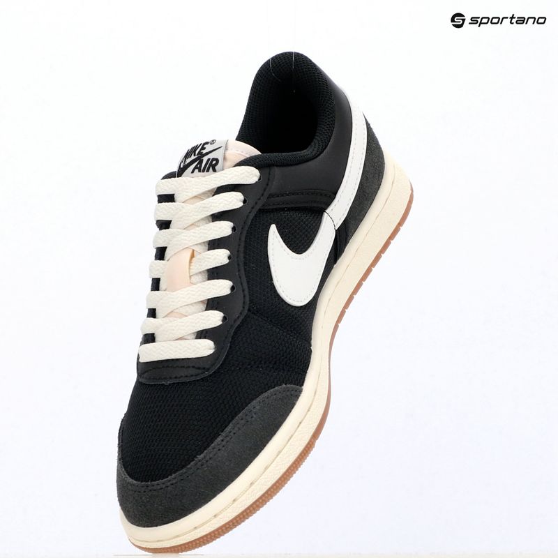 Дамски обувки Air Jordan Skyline Low black/sail/gum med brown/summit white 6
