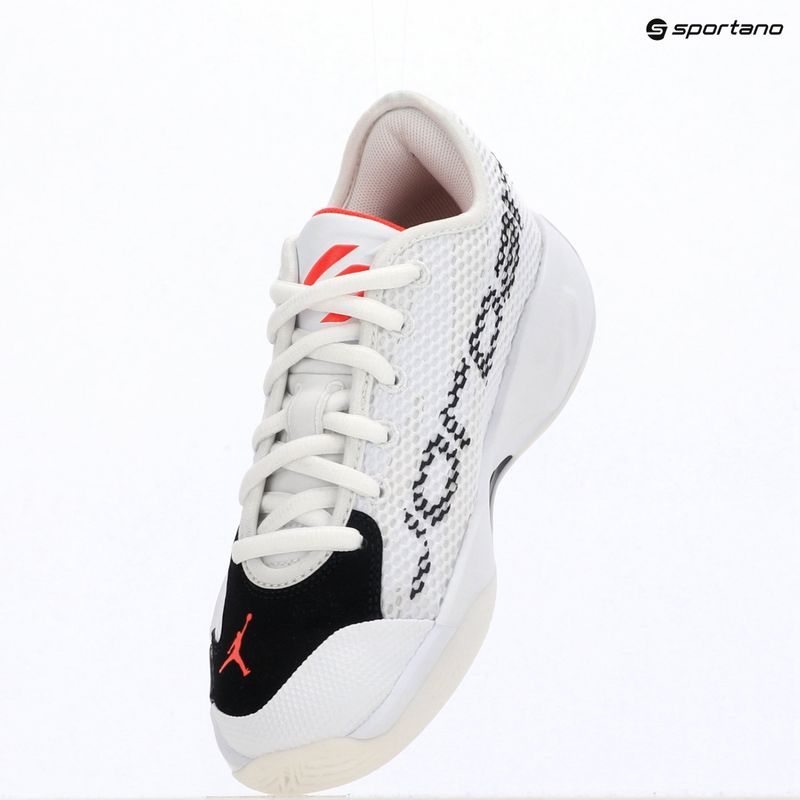 Детски обувки за баскетбол  Jordan Gap 77 GS Jr white/black/sail/bright crimson 12