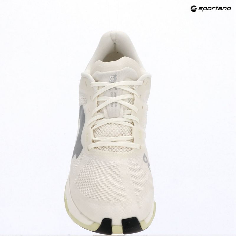 Мъжки обувки за бягане On Cloudflow 5 ivory/linen 13