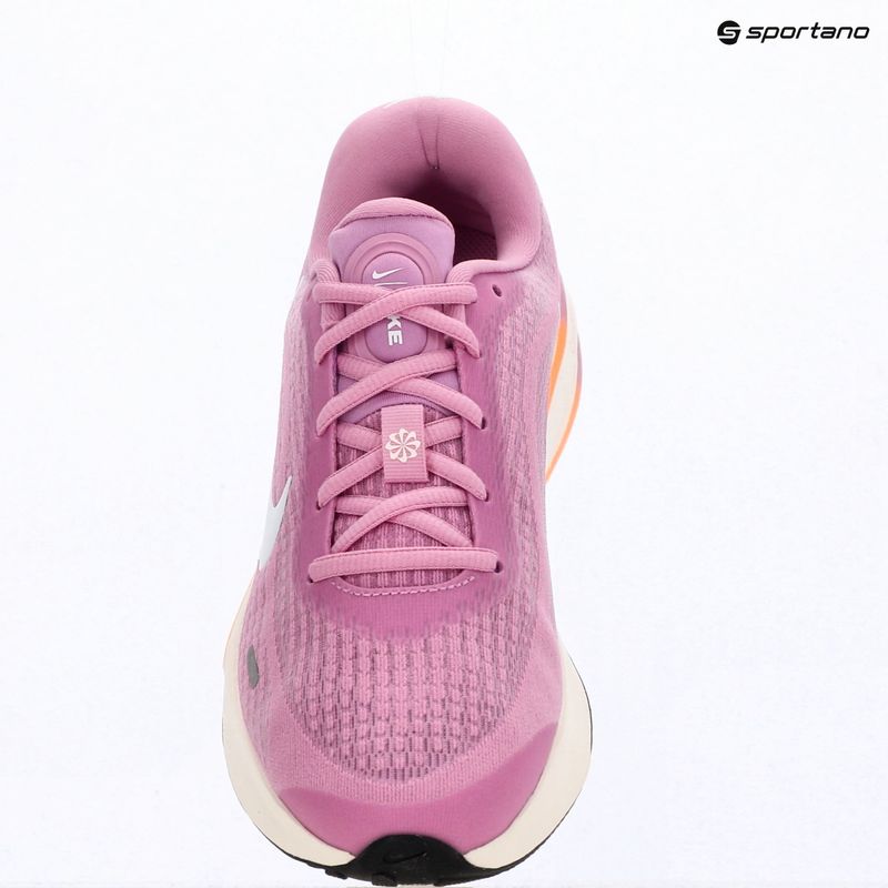 Дамски обувки за бягане Nike Journey Run light magenta/black/chalk/white 15