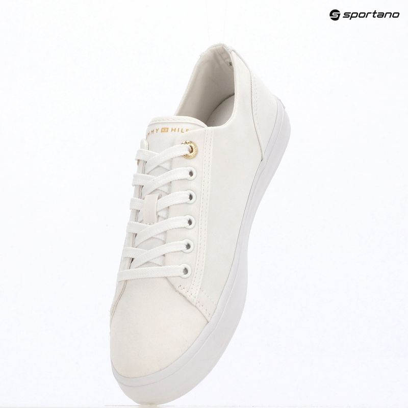 Дамски кецове Tommy Hilfiger Foxing Sneaker Canvas white 9
