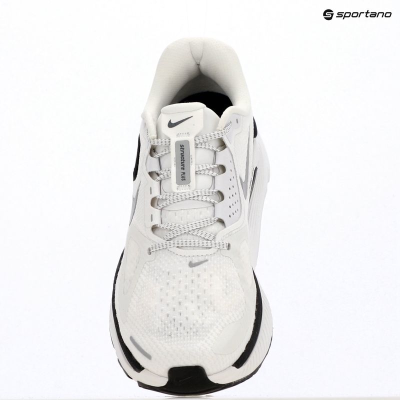 Мъжки обувки за бягане Nike Structure Plus summit white/metallic silver-black 14