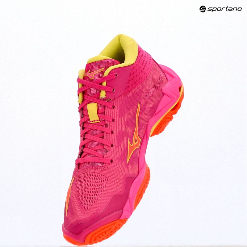 Обувки за волейбол Mizuno Wave Lightning Elite Mid pink tetra/fortune yellow/light 15