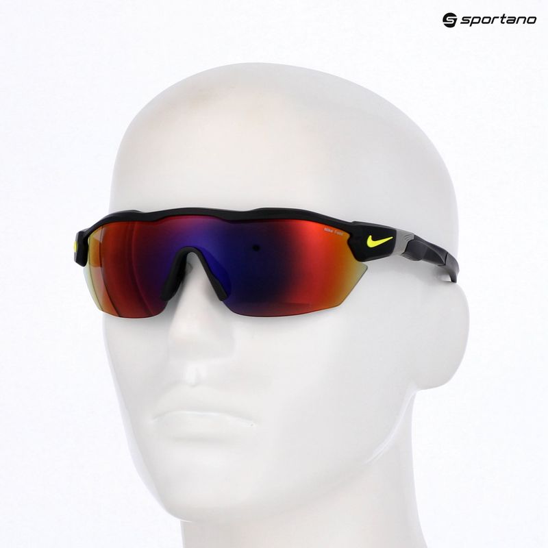 Мъжки слънчеви очила Nike Show X3 Elite L matte black/volt/field tint 7
