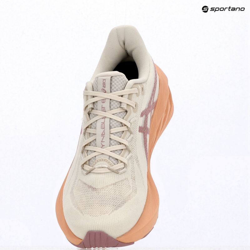 Дамски обувки за бягане ASICS Dynablast 6 soft oat/cantaloupe 9