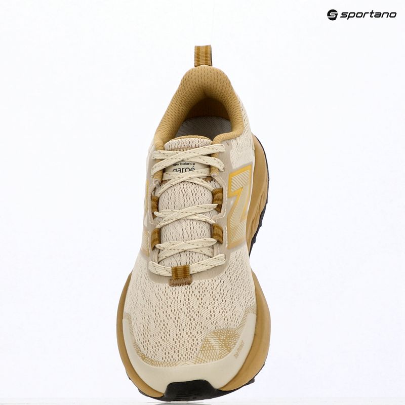 Мъжки обувки за бягане  New Balance Fresh Foam Garoe V2 quicksand/mars yellow 9