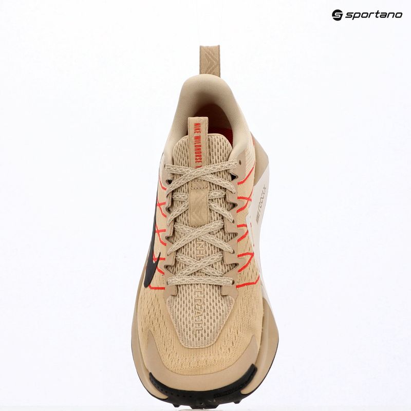 Мъжки обувки за бягане Nike Wildhorse 10 linen/light crimson/pure platinum/tough red 10