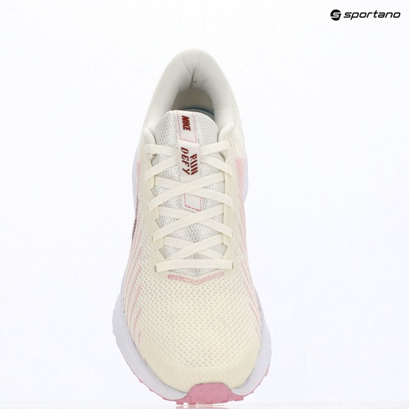 Дамски обувки за бягане Nike Run Defy sail/white/pink rise/pink smoke 6