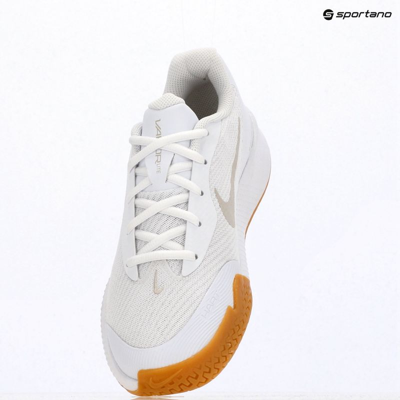 Дамски обувки за тенис Nike Vapor Lite 3 White/Summit White/Light Orewood Brown 10