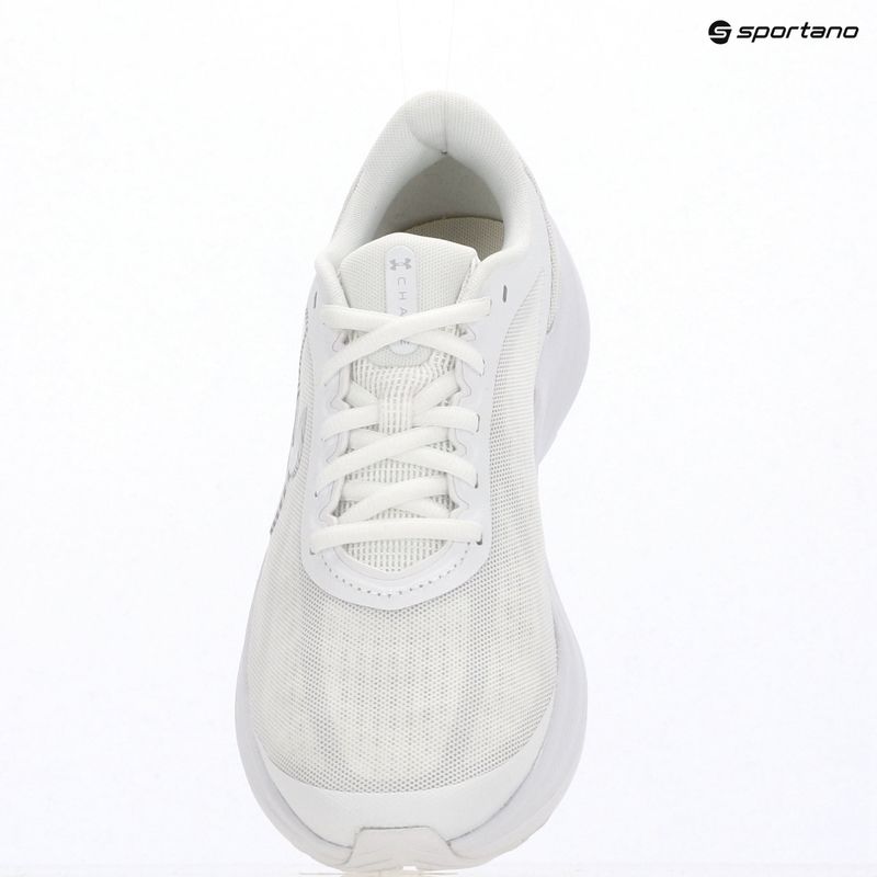 Дамски обувки за бягане Under Armour Chase white/white/iridescent 14