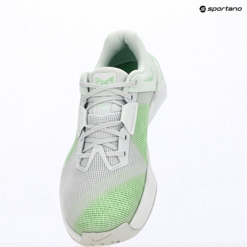 Дамски обувки за тренировка Nike Metcon 10 off white/barely green/cucumber calm 9
