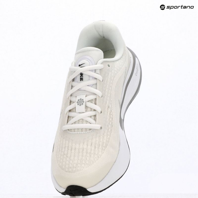 Дамски обувки за бягане Nike Journey Run white/sail/black/metallic silver 6