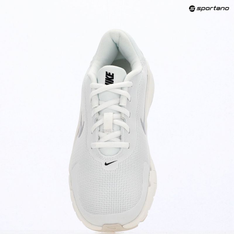 Дамски обувки за тренировка Nike Flex Train white/sail/phantom/ metallic silver 10