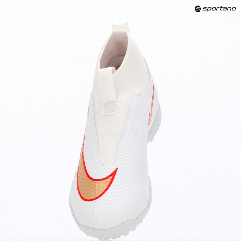 Детски футболни обувки Nike Jr. Mercurial Superfly 11 Academy white/bright crimson/blur 8