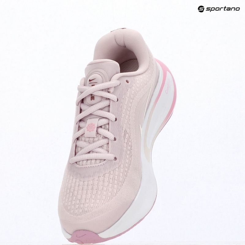 Дамски обувки за бягане Nike Journey Run bleached lilac/pink rise/pink smoke/sail 18