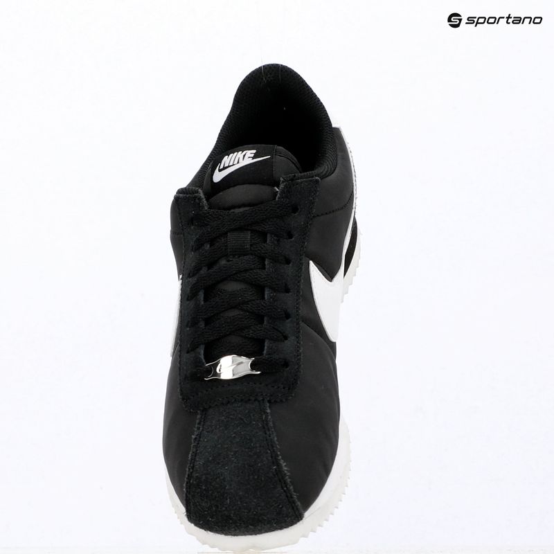Дамски обувки Nike Cortez Textile black/white 16