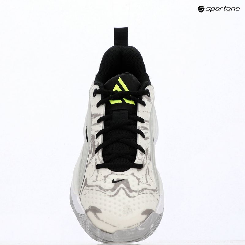 Мъжки обувки за баскетбол Nike Giannis Immortality 5 white/off white/metallic silver 16