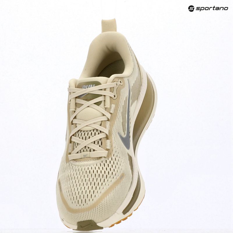 Мъжки обувки за бягане  Nike Vomero 18 light khaki/desert khaki/metallic silver 15