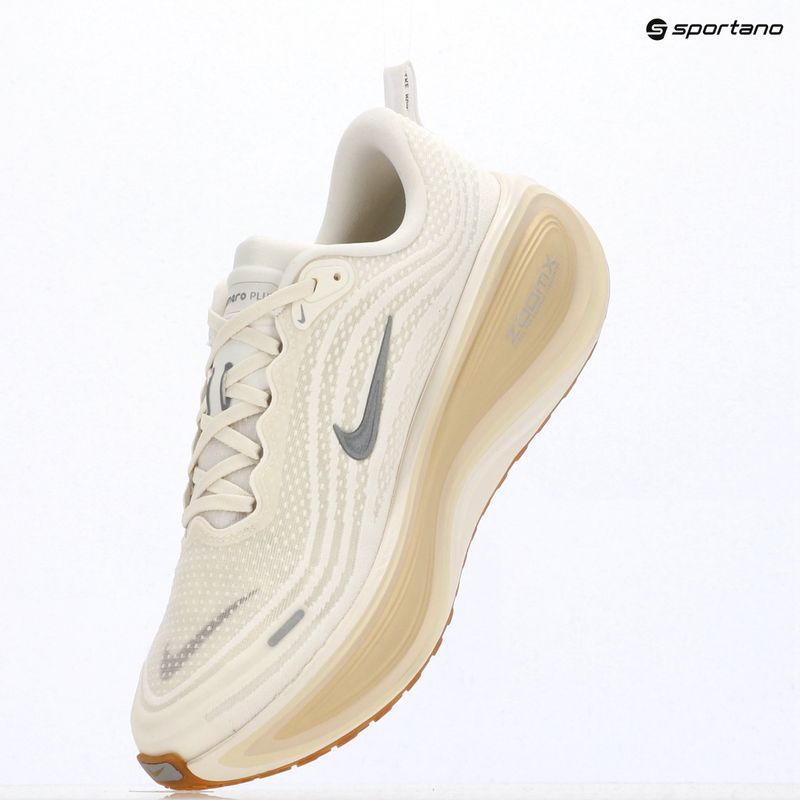 Мъжки обувки за бягане  Nike Vomero Plus sail/coconut milk/metallic silver 16
