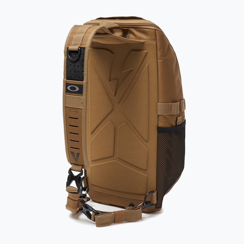Градска раница за едно рамо Oakley Extractor Sling 2.0 23 l blackout 2