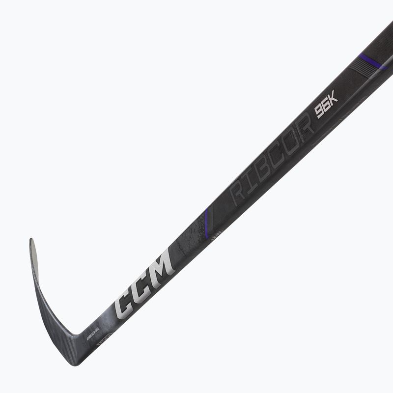 CCM Ribcor 96K INT черен стик за хокей 3