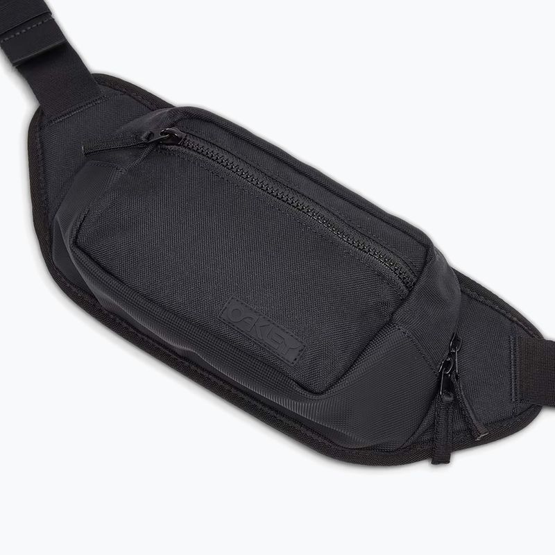 Oakley Транзитен колан 2 л blackout бъбрековидна чанта 3