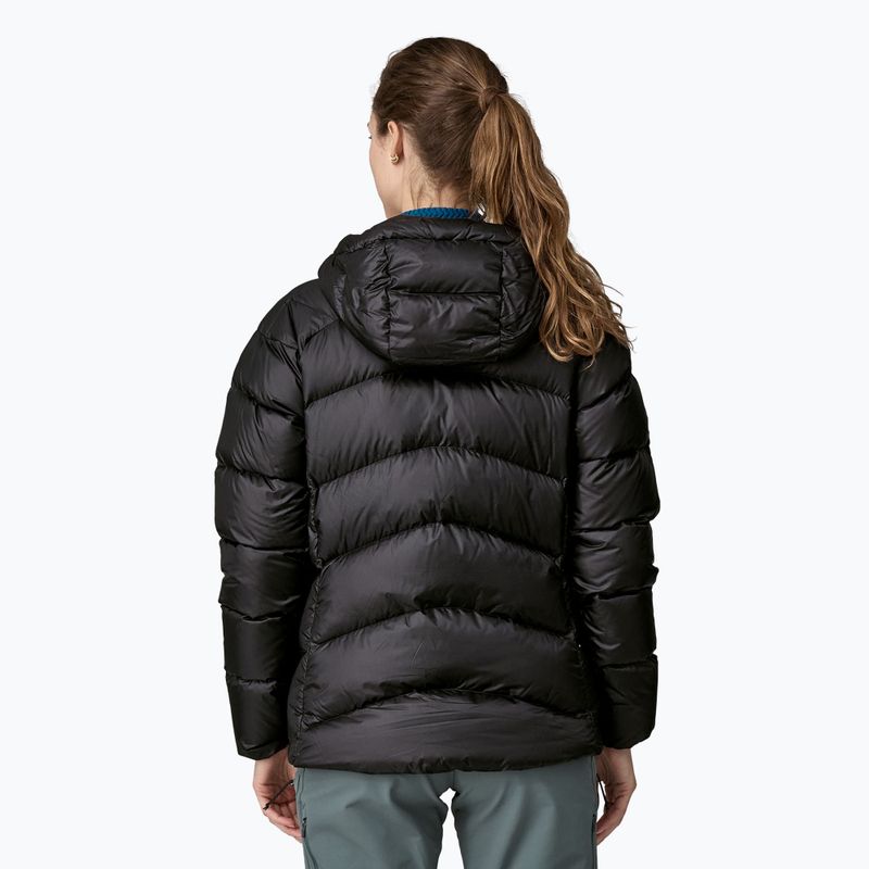 Patagonia дамско пухено яке Fitz Roy Down Hoody black 2