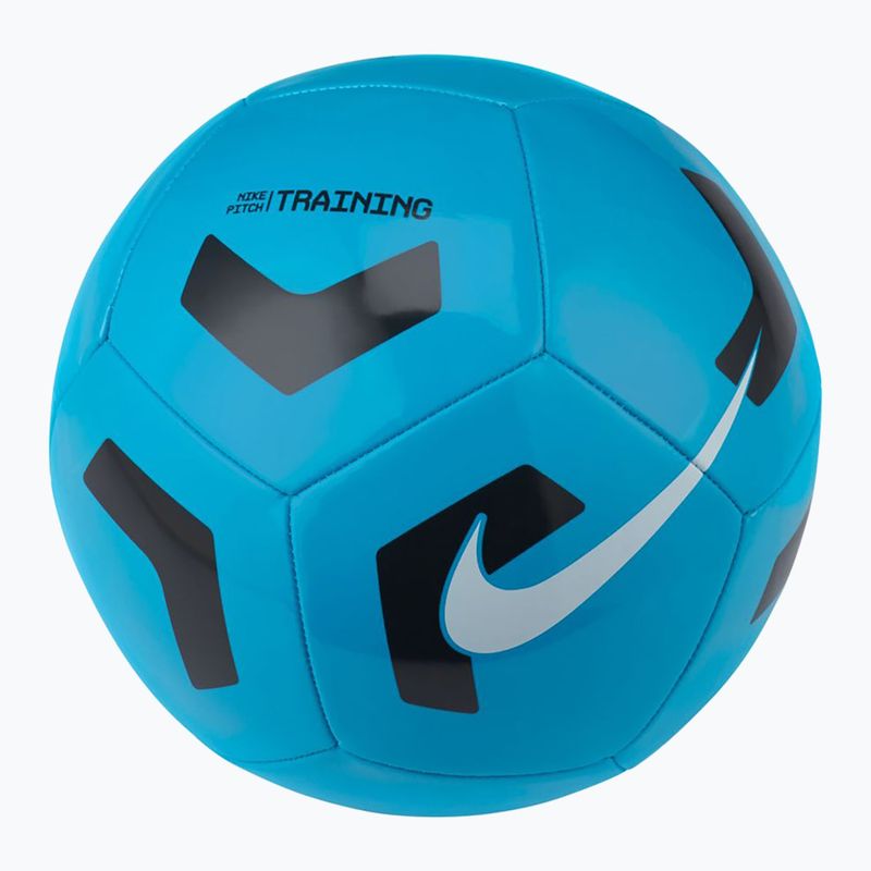 Nike Pitch Training футболна топка светлосиня ярост/черно/бяло размер 4 4