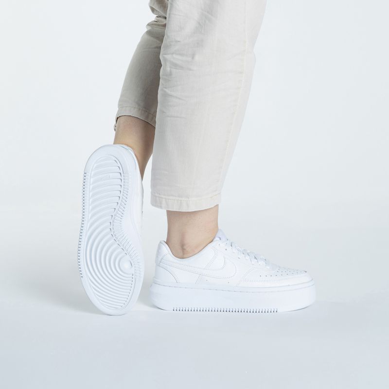 Обувки Nike Court Vision Alta white / white / white 2