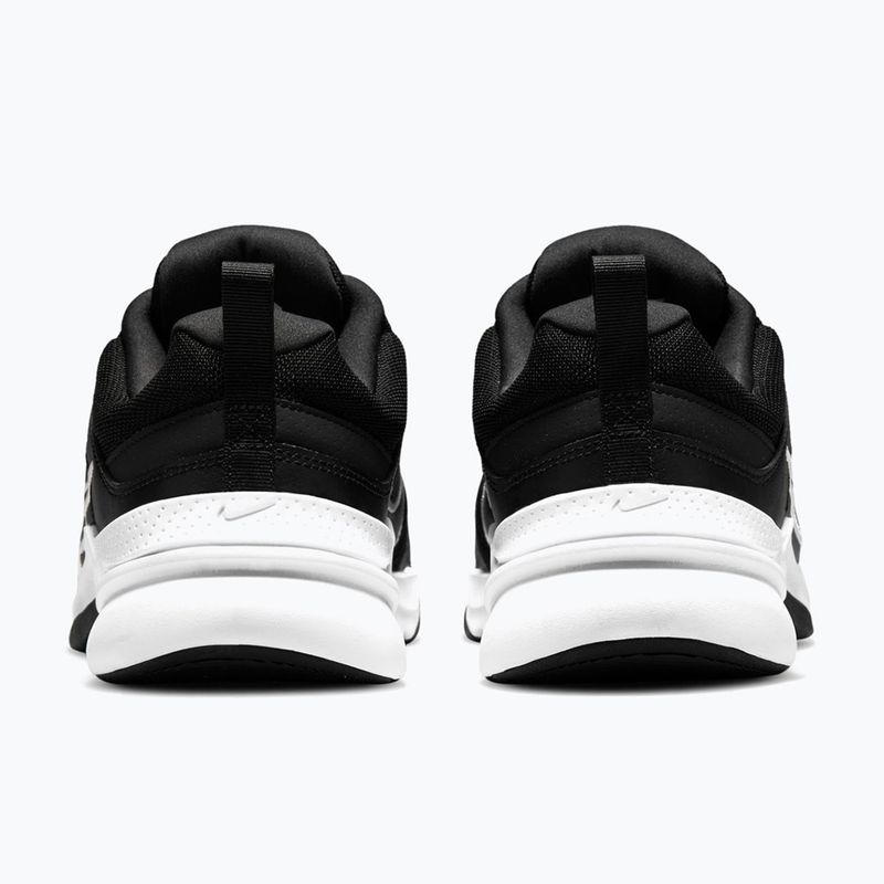 Мъжки обувки за тренировка Nike Defyallday black/white/black 2