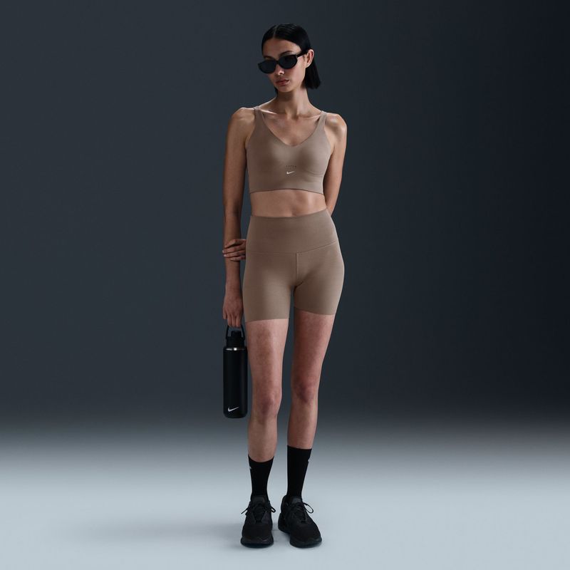 Спортен сутиен Nike Alate Medium Support Longline mink brown/white 11