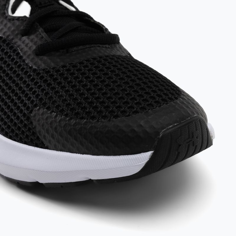 Мъжки обувки за бягане Under Armour Surge 3 в черно и бяло 3024883 7