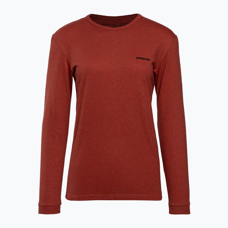 Дамска тениска за трекинг Patagonia P-6 Logo Responsibili-Tee LS burl red