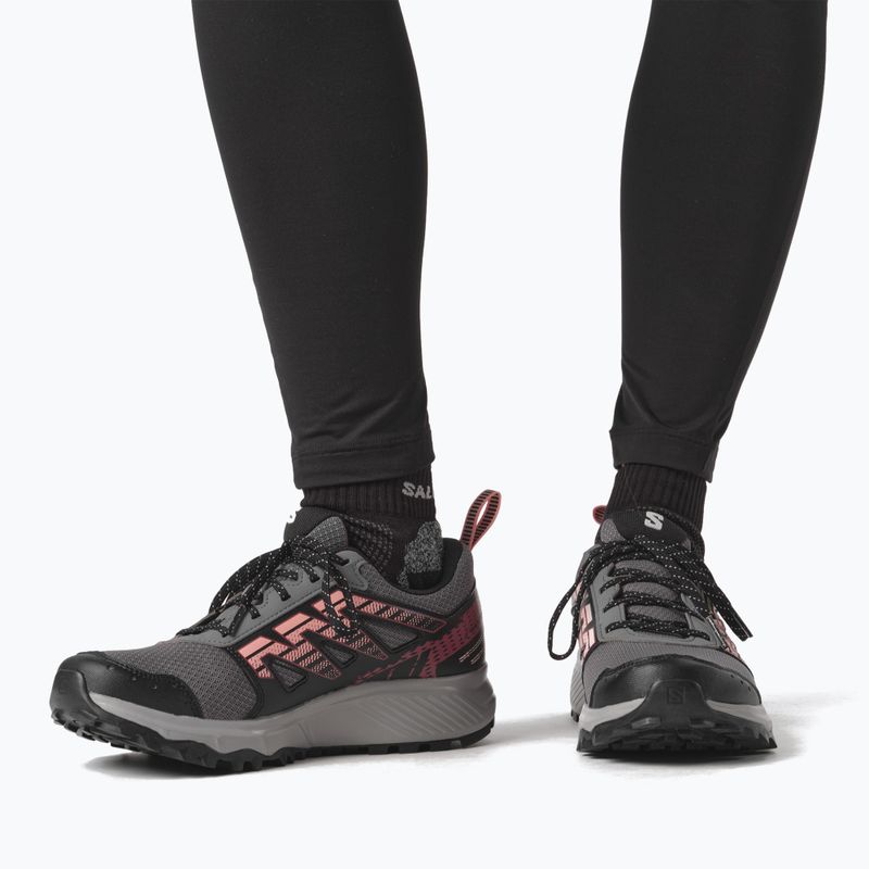 Дамски обувки за бягане Salomon Wander GTX plum kitten/black/pea 11