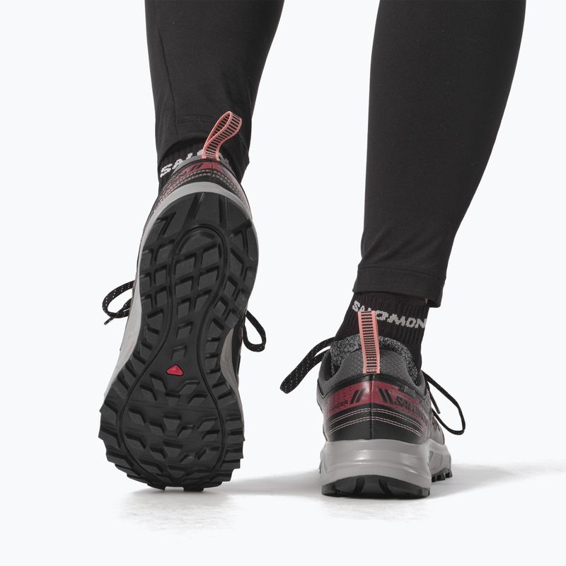 Дамски обувки за бягане Salomon Wander GTX plum kitten/black/pea 12