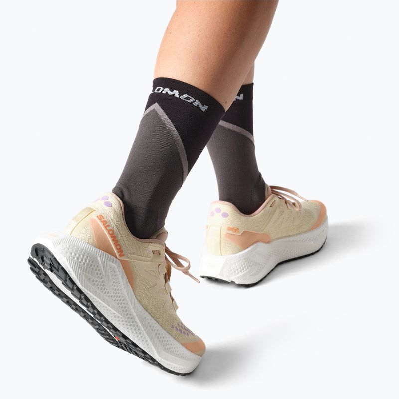 Дамски обувки за бягане Salomon Aero Glide 3 shortbread/white/fushion coral 9