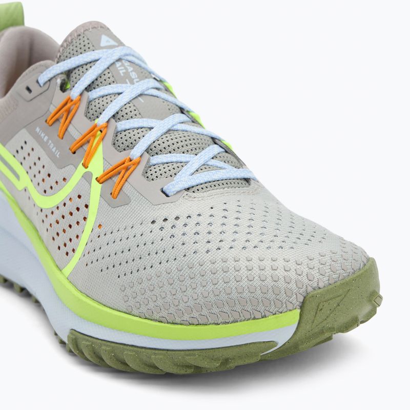 Мъжки обувки за бягане Nike Pegasus Trail 4 light iron ore/volt/cobblestone 7